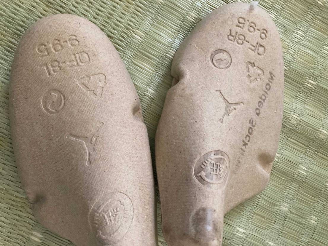 皆さんaj1についてるこの型崩れ防止のやつ、捨ててますか？使ってますか？捨てる人