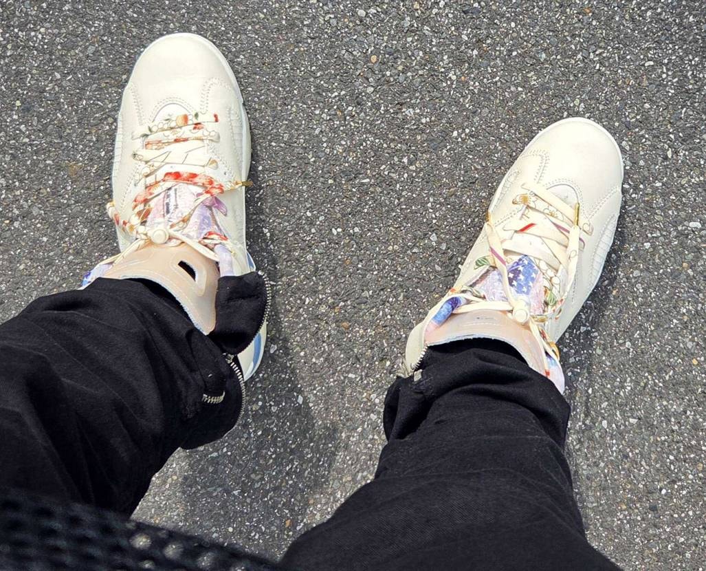 Nike Air Jordan 6 Retro "Sashiko"用に着物でシュ