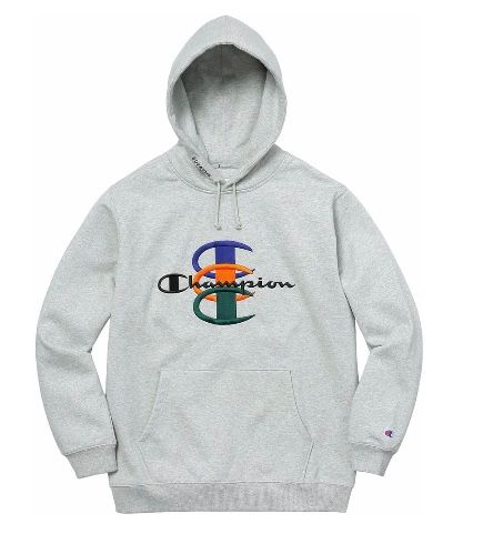 もってる方にお伺いしたいのですが、
これってレギュラーのsupremeフーディ