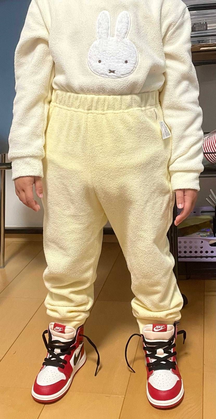 ミッフィパジャマ×シャツイン×シカゴ🐰🖤🤍❤️
3歳児娘に