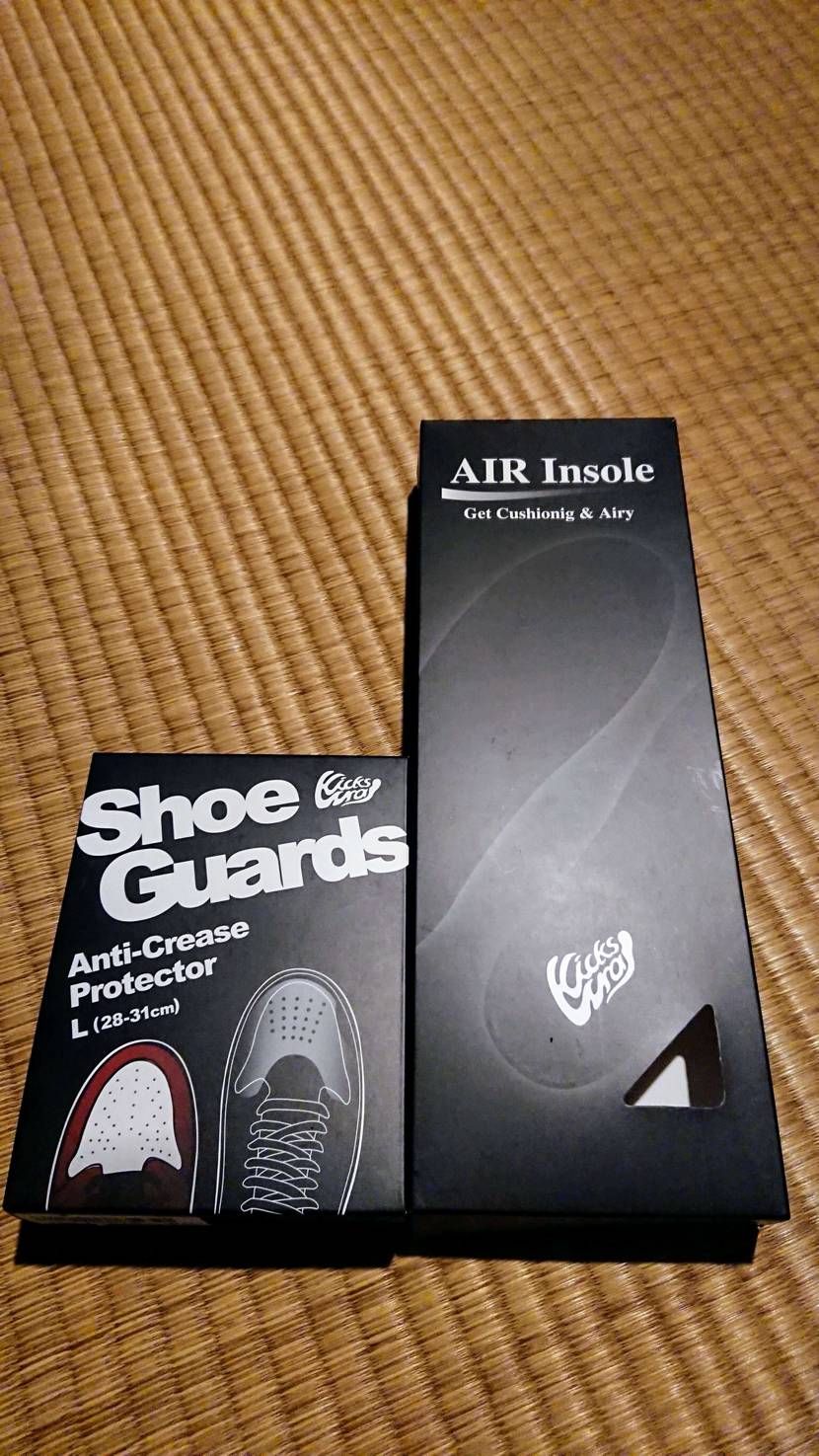 ご覧いただきありがとうございます。
インソールとシューガードを購入しました。
皆
