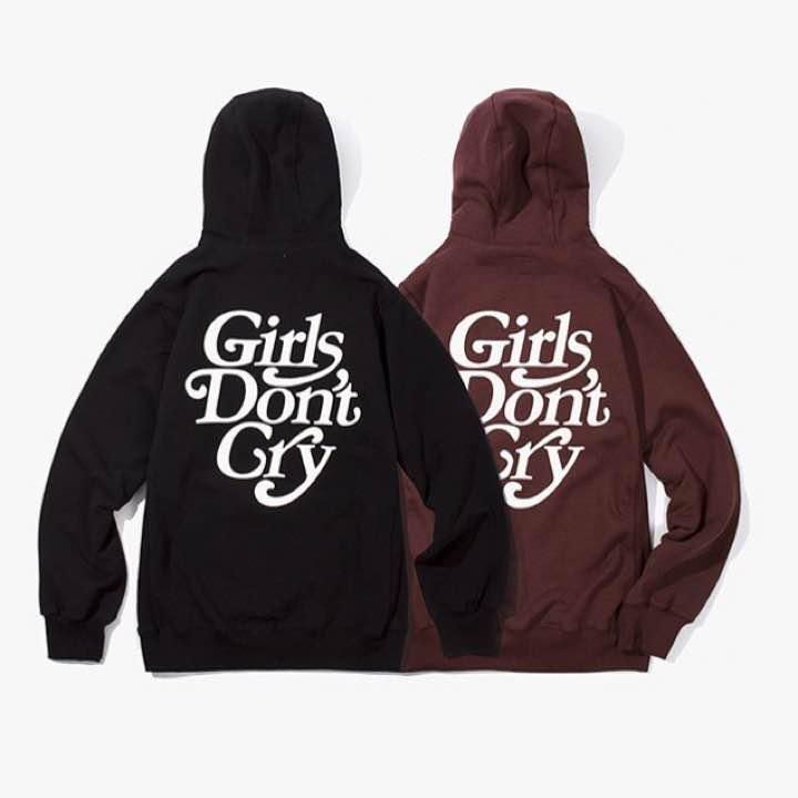 Girls don't cry の生地ってあんましよくないですね
パーカー買っ