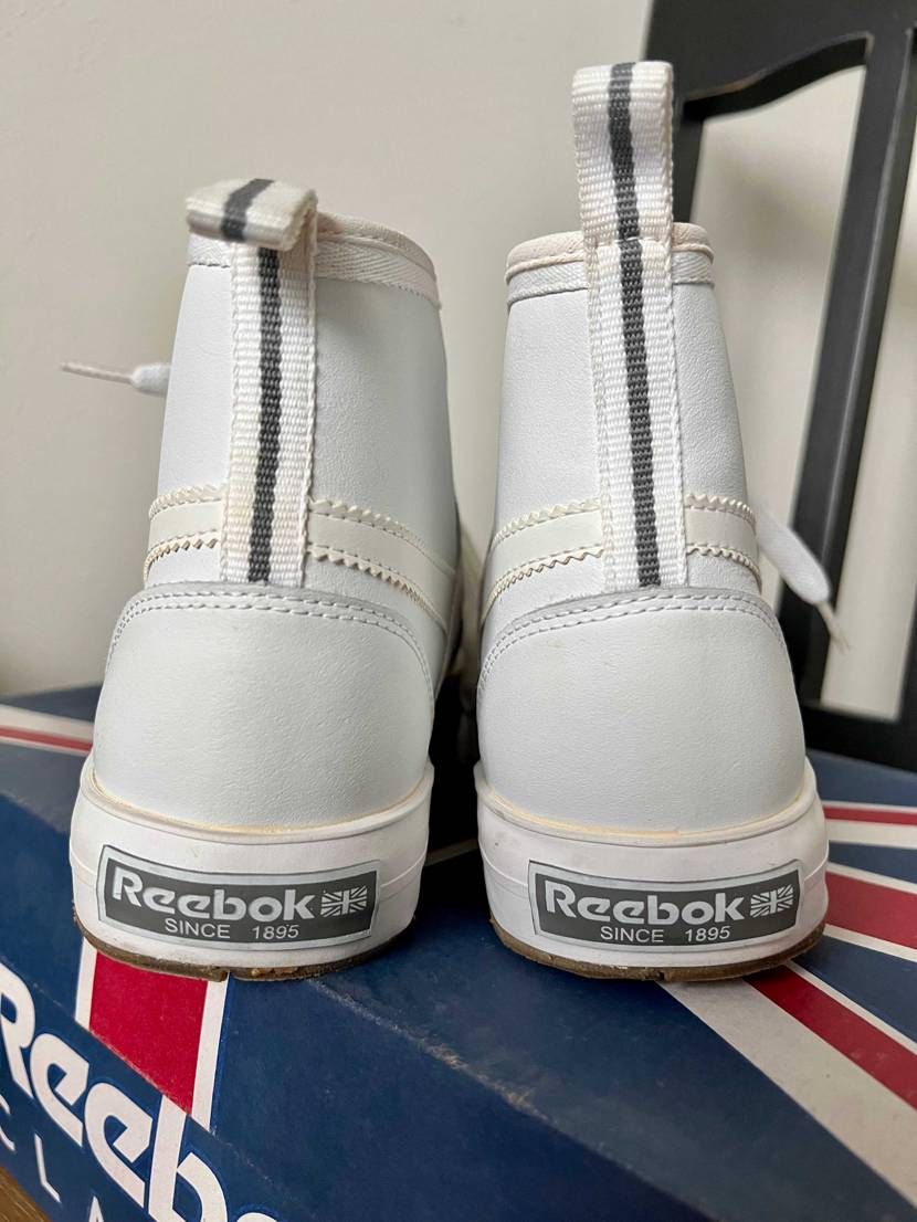 リーボックのCLASSIC SW 😁😁
これもRDST企画