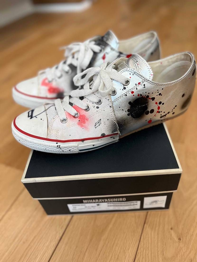 ミハラヤスヒロとジュンイノウエのコラボスニーカー😄
ジュンイノウエはアーティス