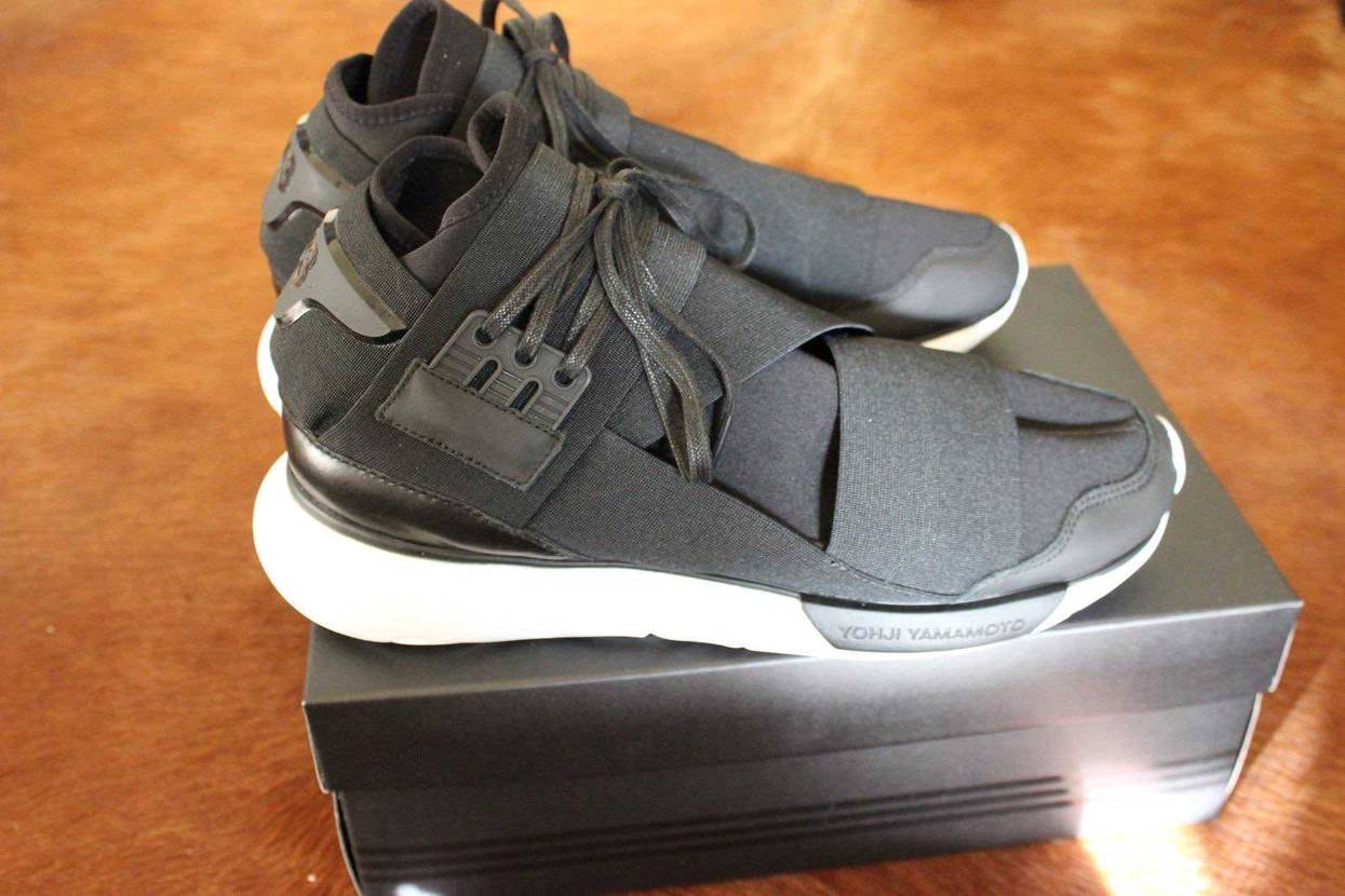 ここではあまり見かけないY-3のカーサハイ😁
今ではこのデ