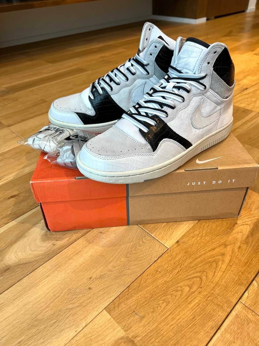 今日はお気に入りのコートフォース！
質感も良くて、接着なん