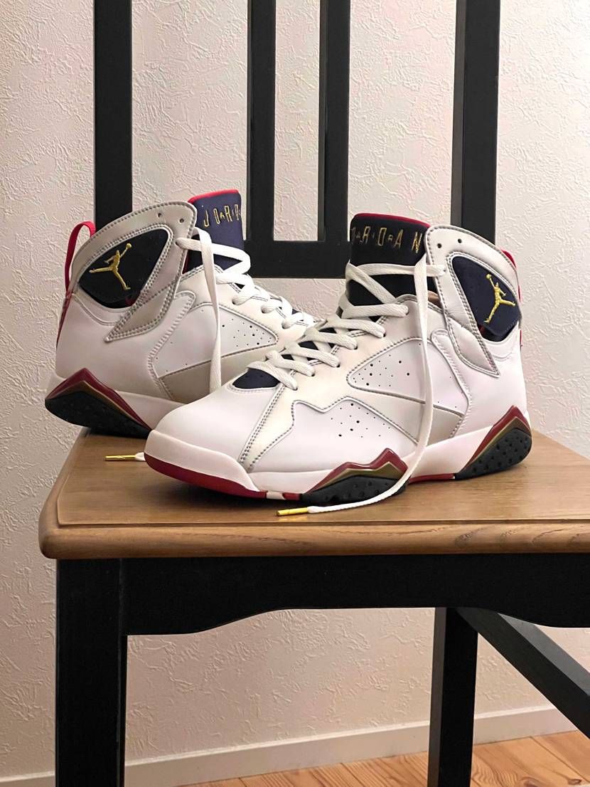 AJ7は横からのアングルは抜群に好きなんだけど、真正面からの見た目はあまり好きじ