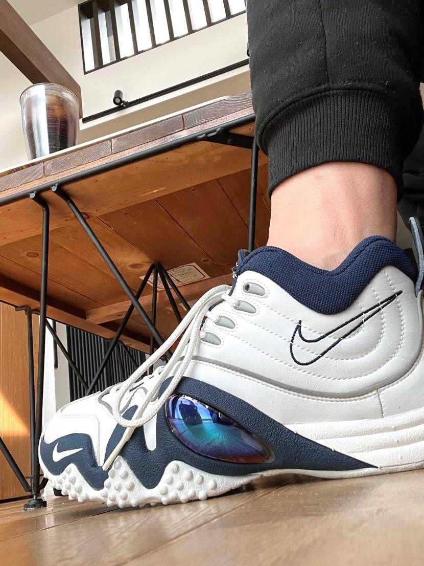 今日はズームフライト5😄
本当に大好きな一足なんだけど、も