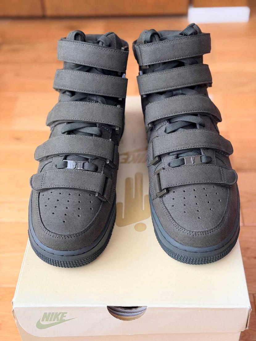 最近は履けてなかったスニーカーをどんどん履いている
このビリーアイリッシュのセ