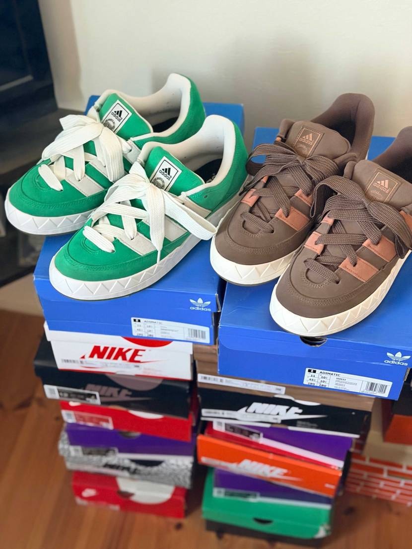 アディマティックは履いた時のシルエットが本当に最高😆
他の色も買っときゃよかっ