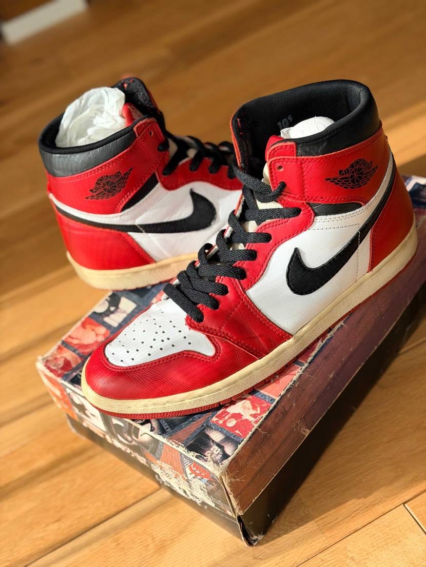 今日は94年のシカゴを軽くお手入れ😊
前回手入れした時はギリ履けたけど
今回