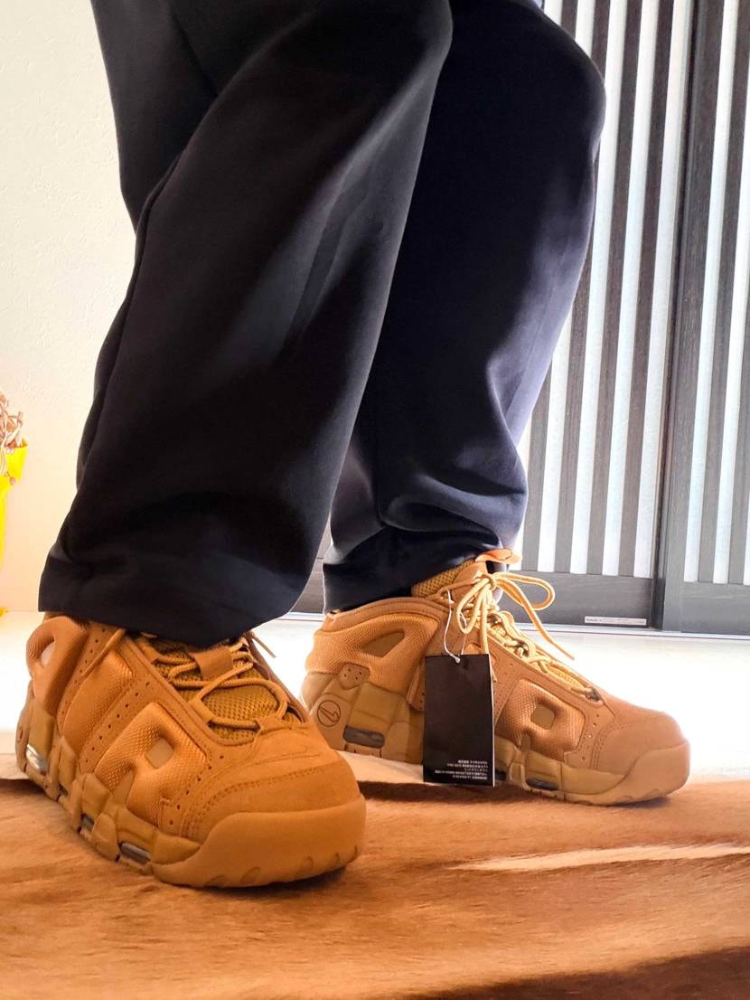 アウトレットで買ってきた😄
ウィートカラーが渋い！モアテンは足元にボリューム欲