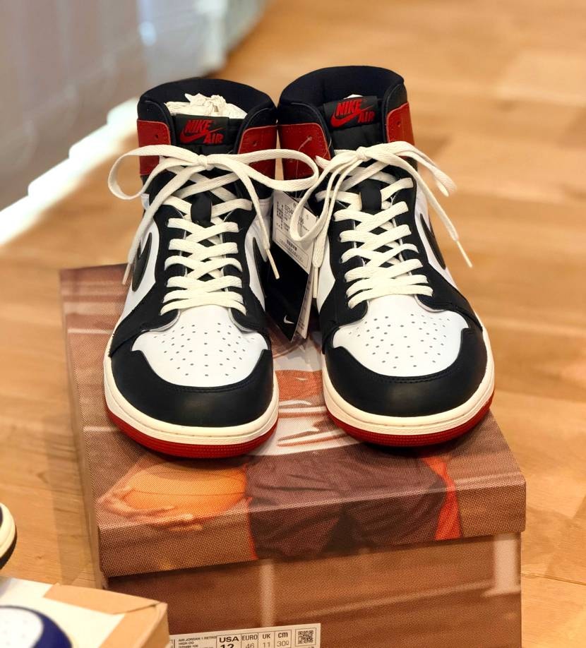 シューレース変えて本当にカッコよくなった！今日はディプティックのオルフェオン買っ