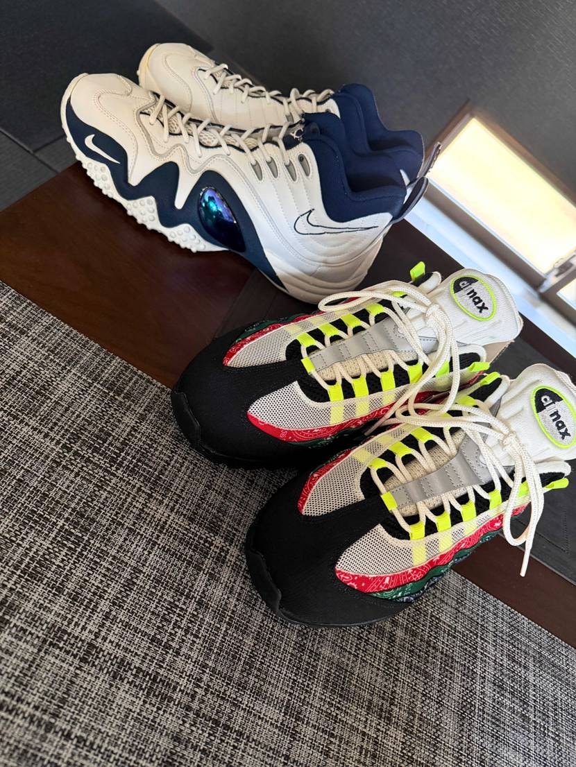 個人的に90年代はエアマックスとズームフライトファイブ😁
ペイズリーのバンダナ