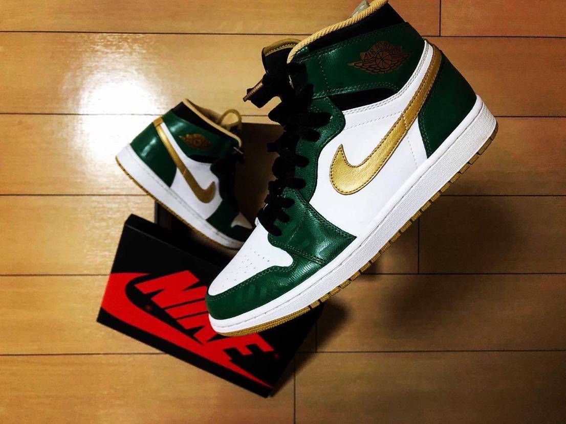 2013年　
AIR JORDAN1 R HI OG Celtics

ス