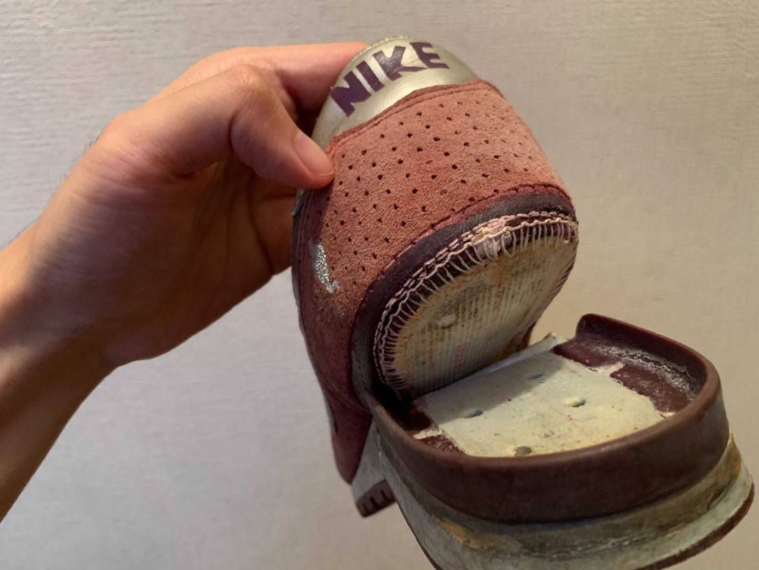 自宅を整理してたら懐かしい👟エアエピック発掘。
学生時代に