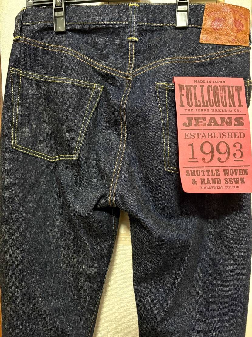 LVC買うつもりだったのが、
先日の空売リーバイスの一件で