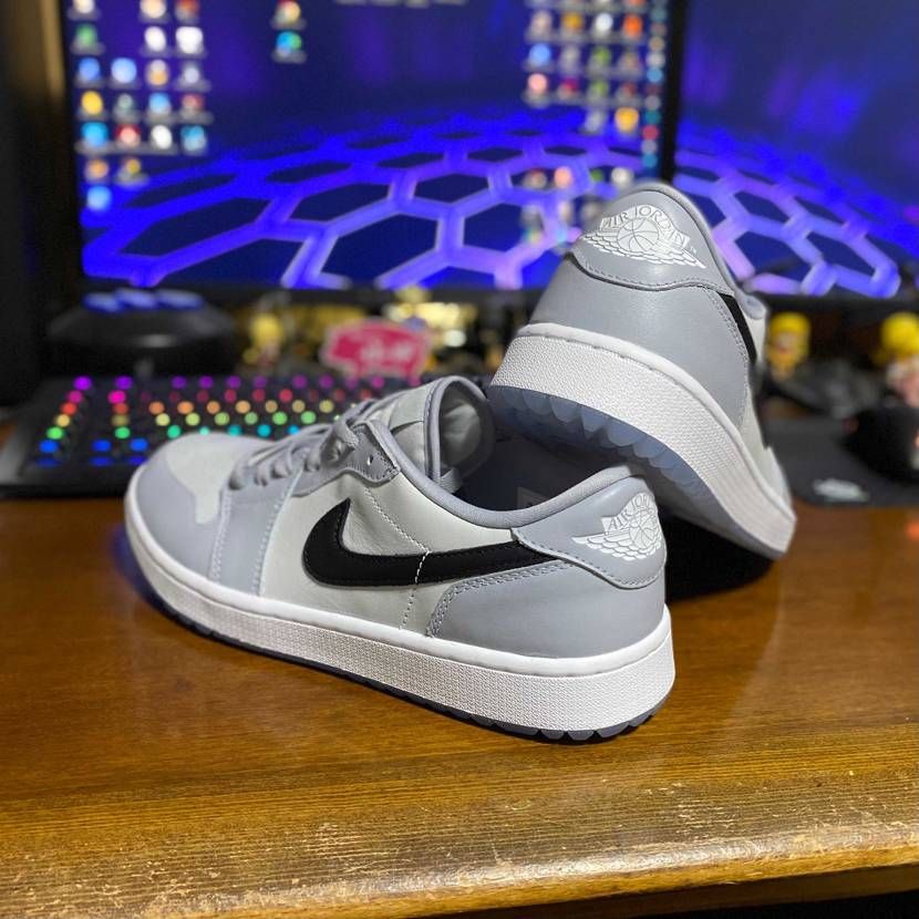 コースデビューします🏌️‍♂️
ついにプレ値でAJ1買ってもた
#AJ1GO