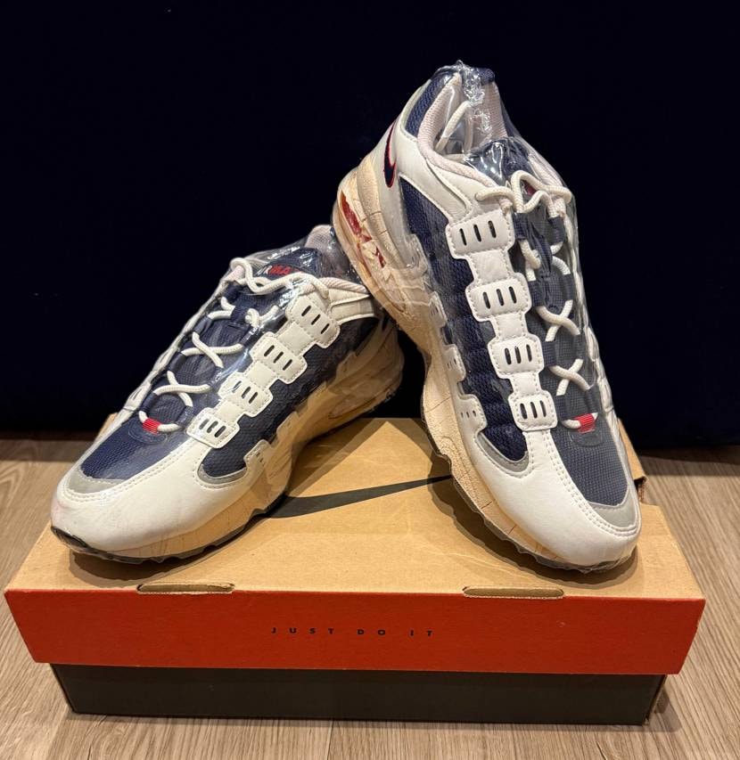 念願のエアバースト2ゲットしました！

ソールスワップして履こうと思います^