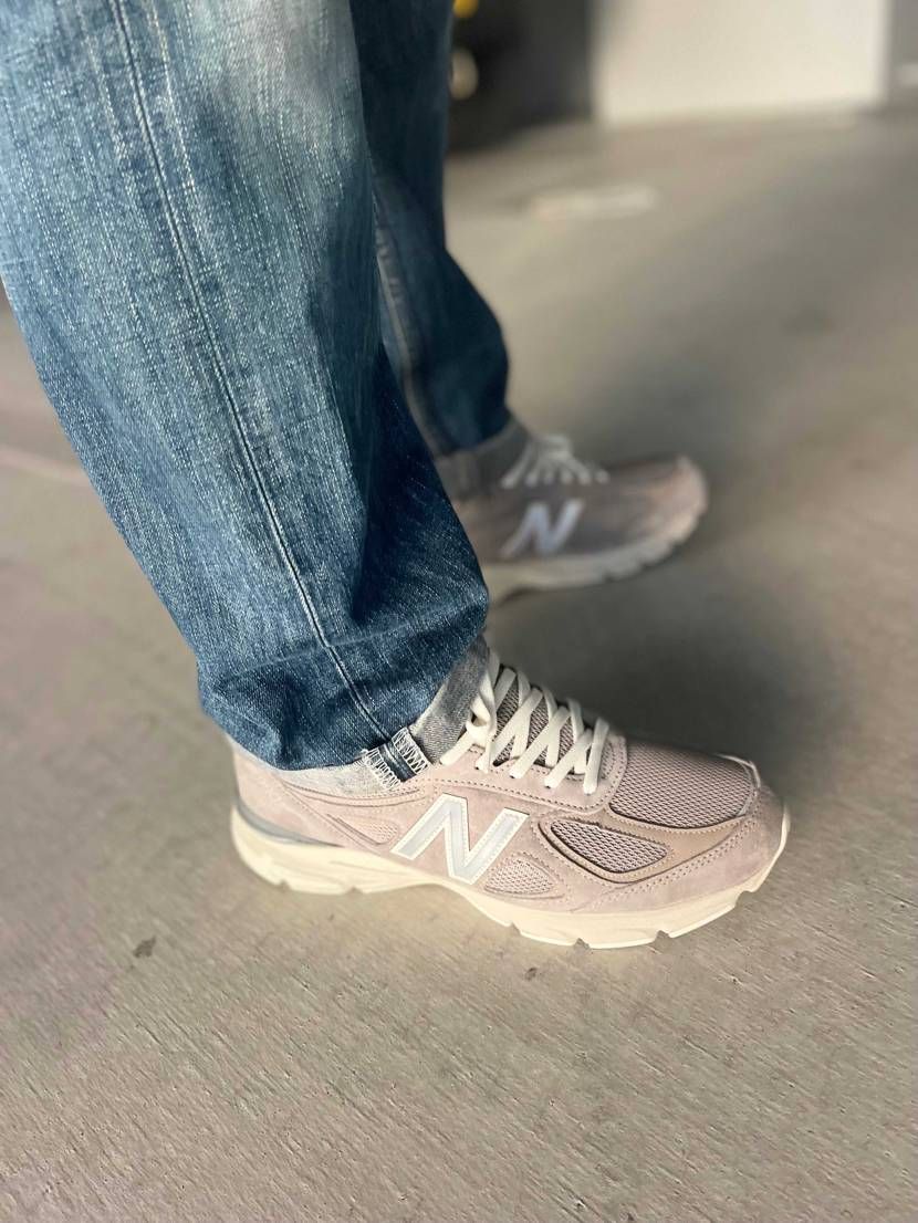 kith×newbalance990v4
