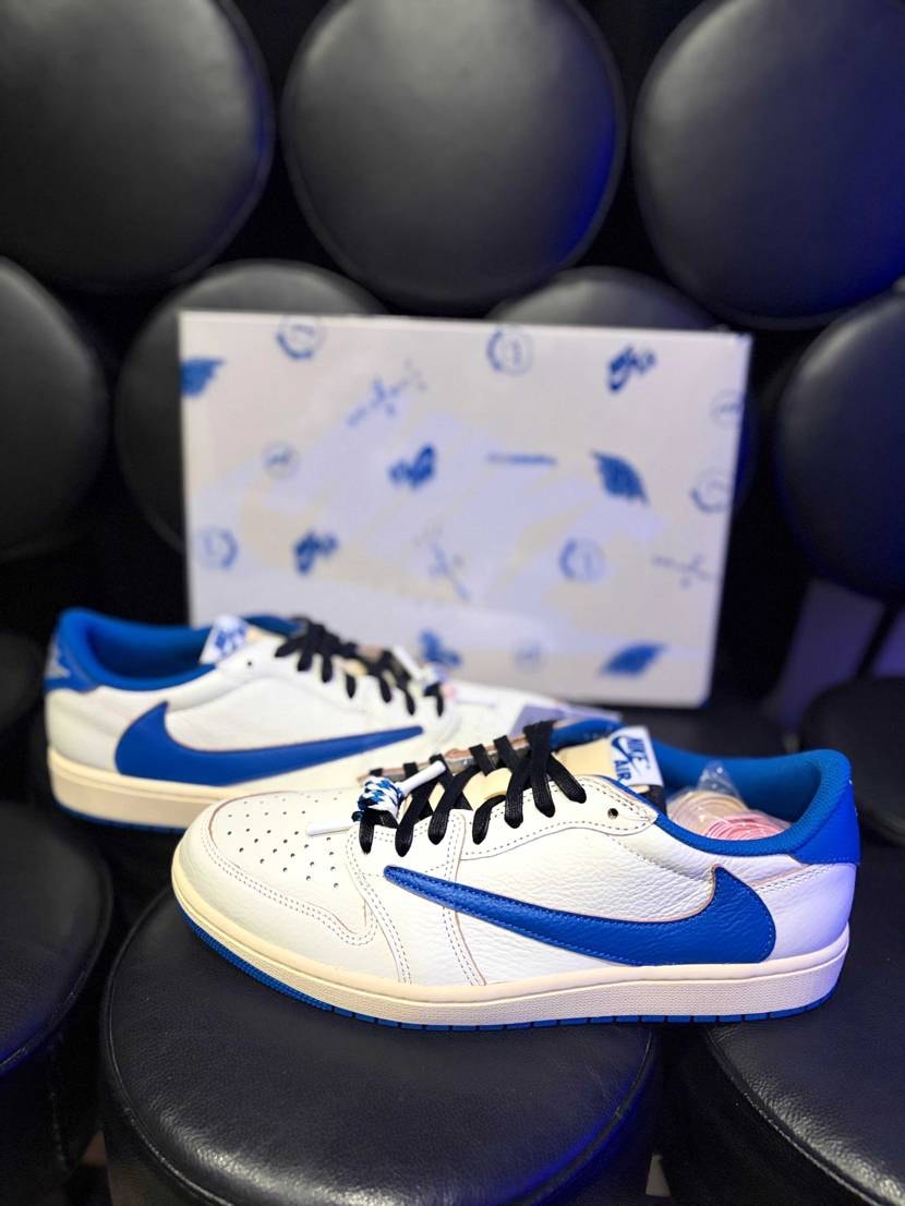 先ほどgodより届きました。感無量です。