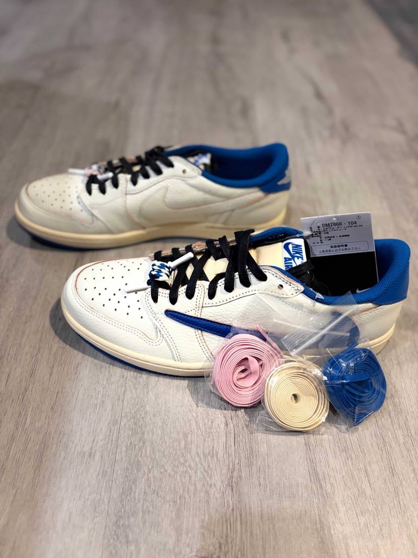 先ほどgodより届きました。感無量です。