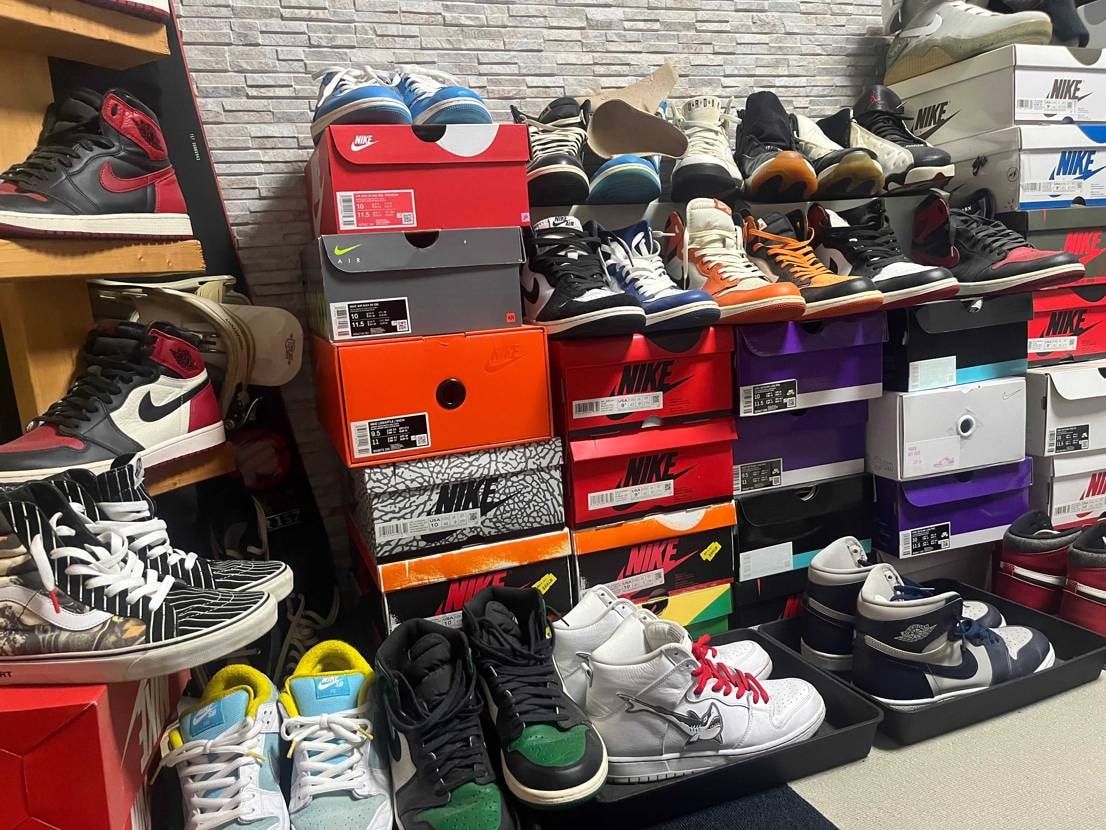 久しぶりに実家帰って写真撮ろうと思ったら，かなり弟にオフホワ