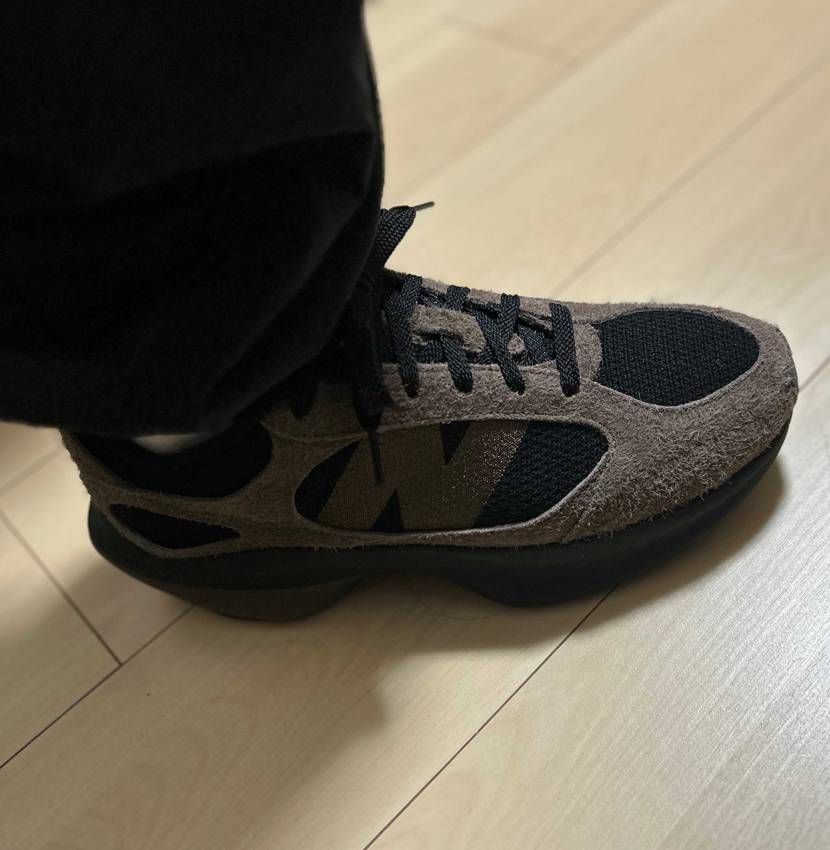 初ワープドランナーで履き心地が気になり、届いてすぐ試し履き👟履き心地は優しく包