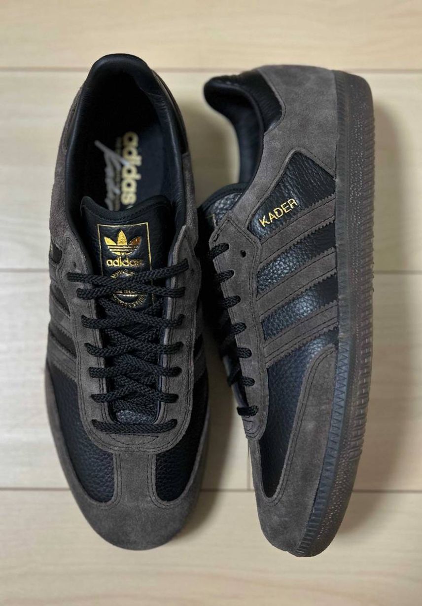 抽選全滅だったkaderですが、adidas UKでは余っていたので転送で購入。