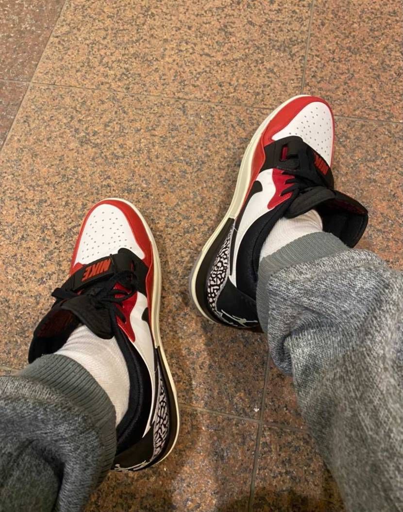 AJ legacy 312 low
シカゴ
最近一番お気に入り