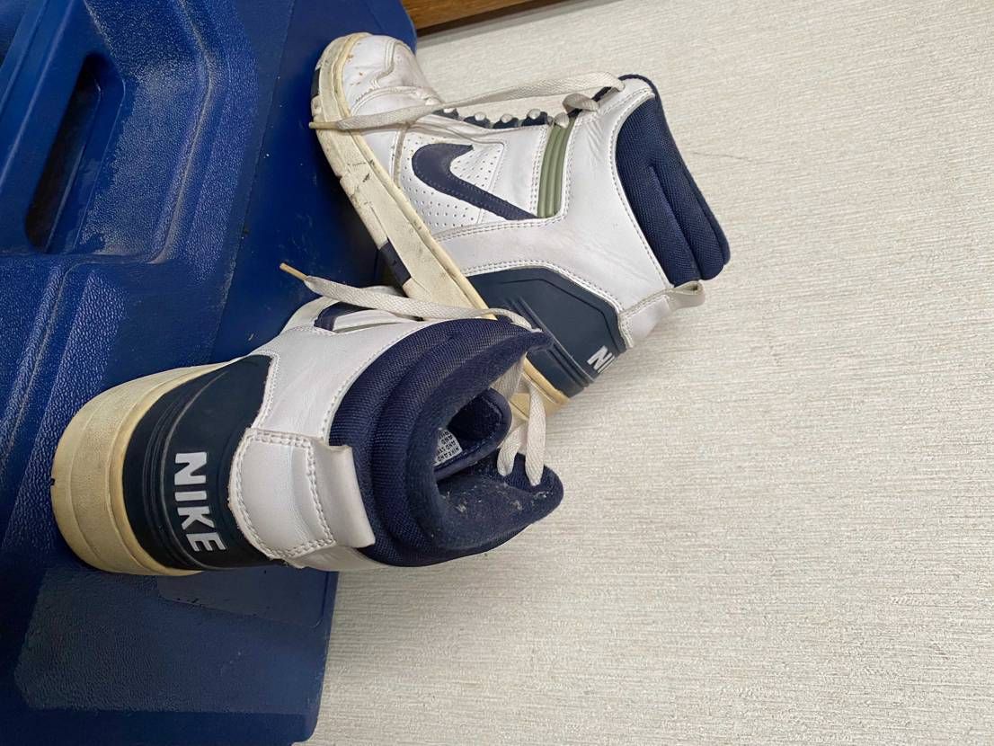 エアフォース2、凄く汚れ目立つ。