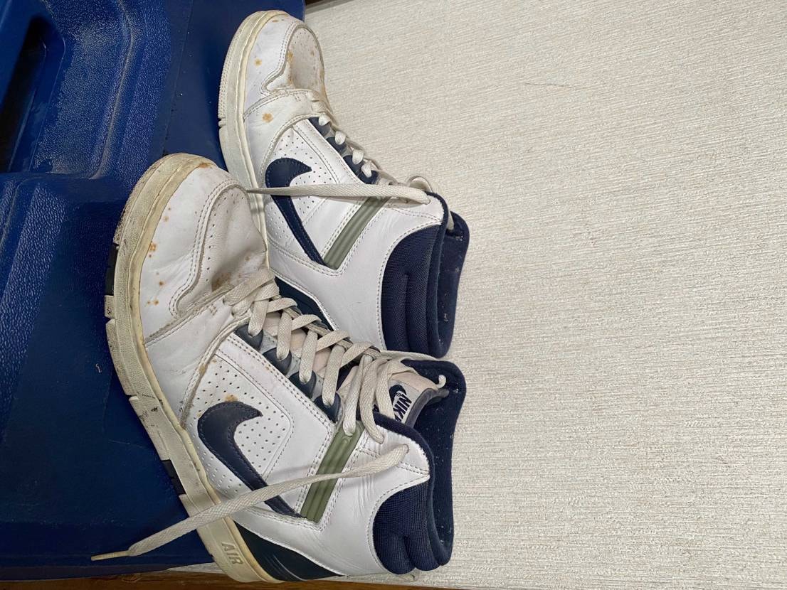 エアフォース2、凄く汚れ目立つ。