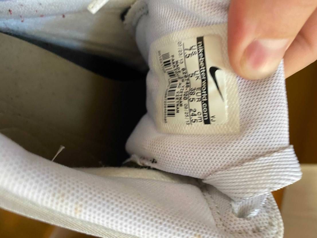 これのモデル名わかる方いらっしゃいますか？？？