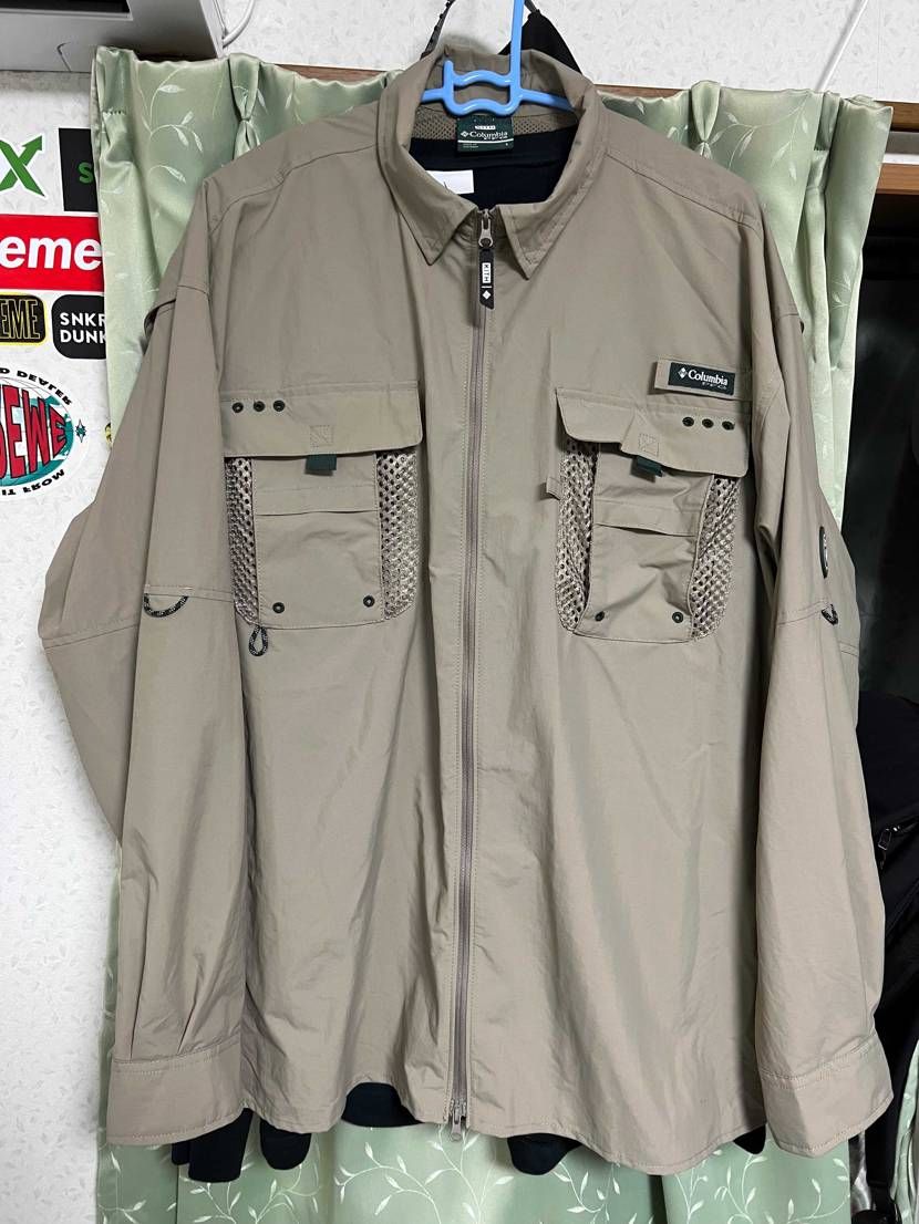 少し前にKITHとColumbiaコラボのシャツを買ったらかなり着心地（通気性も