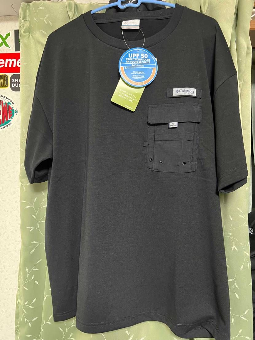 少し前にKITHとColumbiaコラボのシャツを買ったらか