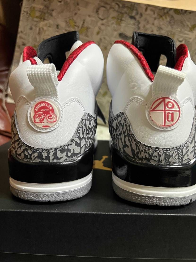 確認用。
スタイルコードは315371-122です。
黒