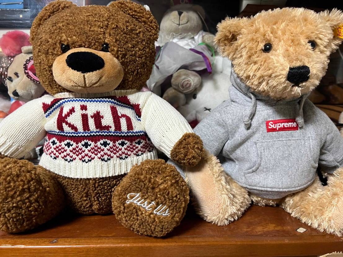 みなさんこんばんは😆👍

年内最後のスニーカー👟が届きました👻👻👻

g