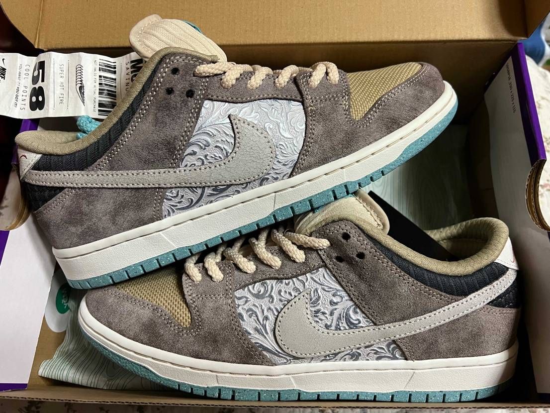 みなさんこんばんは😊👍
SB Dunk Big Money Savin