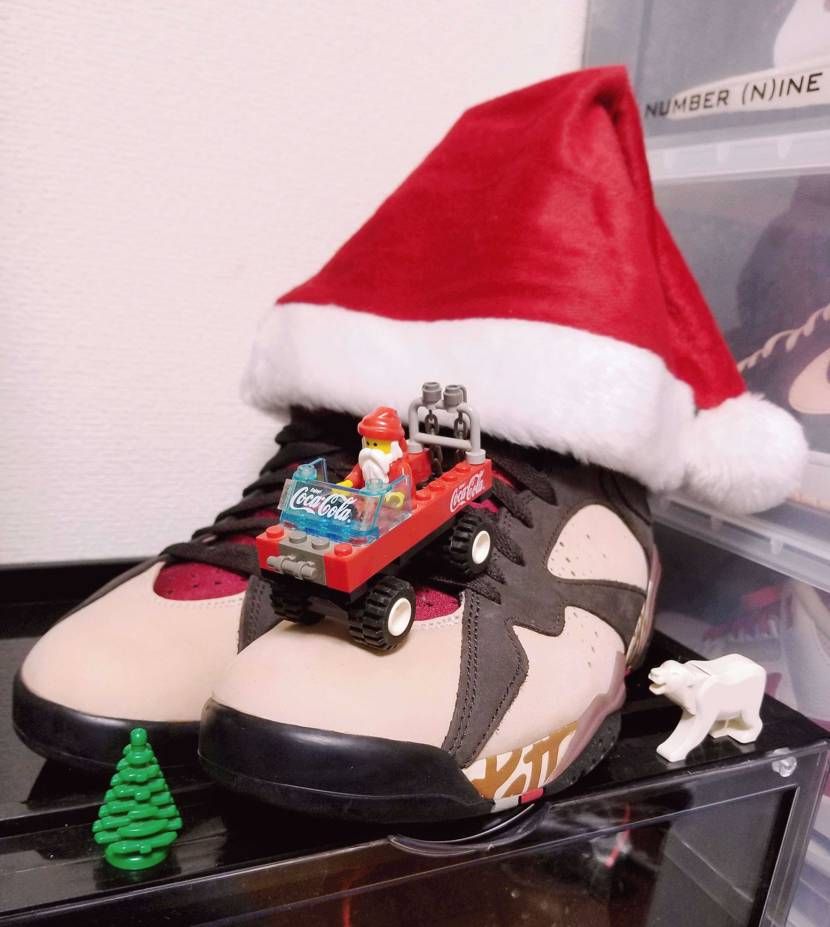 🎄🎄🎅🎁🎂🎶✨🍸😘🎉❄⛄❄💝
皆様、大好きな👟と素敵なX'masを✨😌
