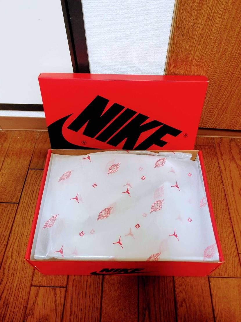 当選品届いた✨☺
シューレースはネイビーが付いてる💡
落