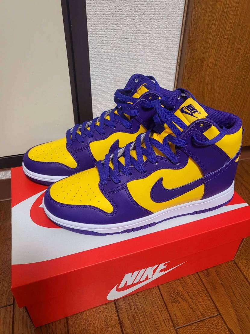 エメラルド履きました💚
あと最近シューレースかえたやつ💮💮