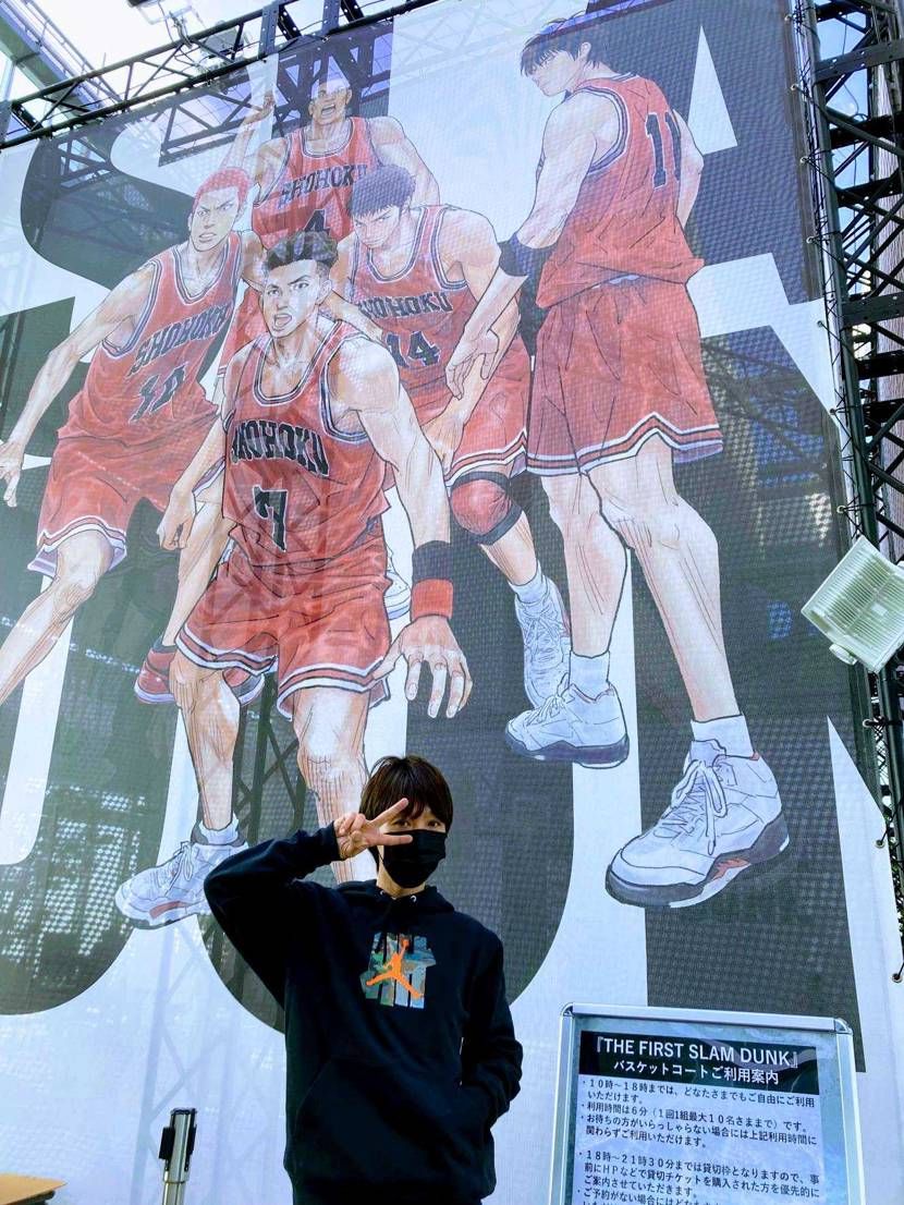 ギリ行けたー🏀💃💃
足元は4ブレッドで☺️