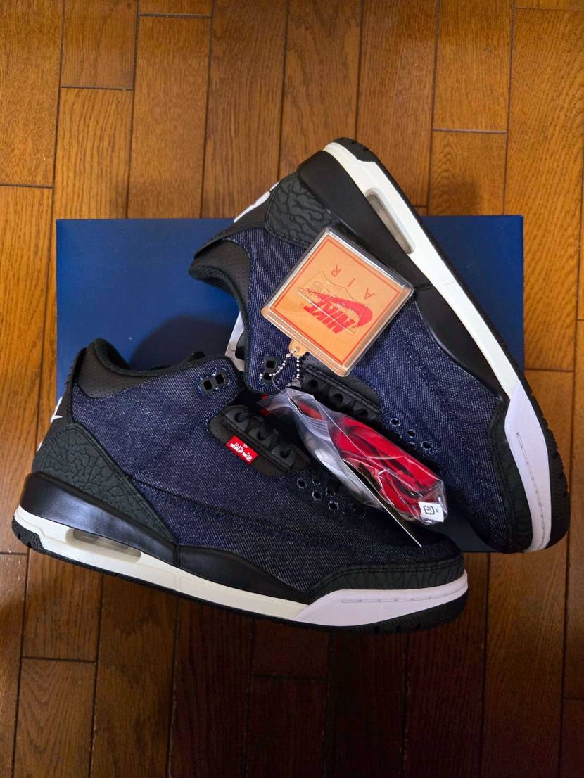 スニカスさんから今年1足目のリーバイスが到着🙄