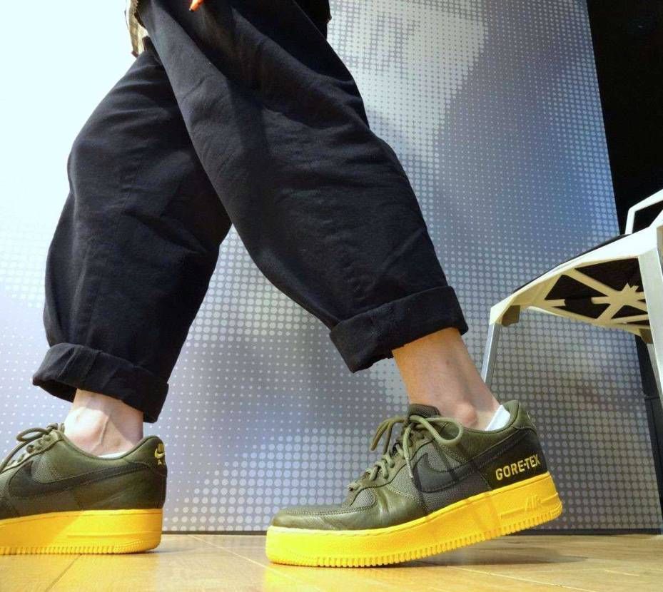 ゴアテックスAF1にこんなカラーリングありますか？