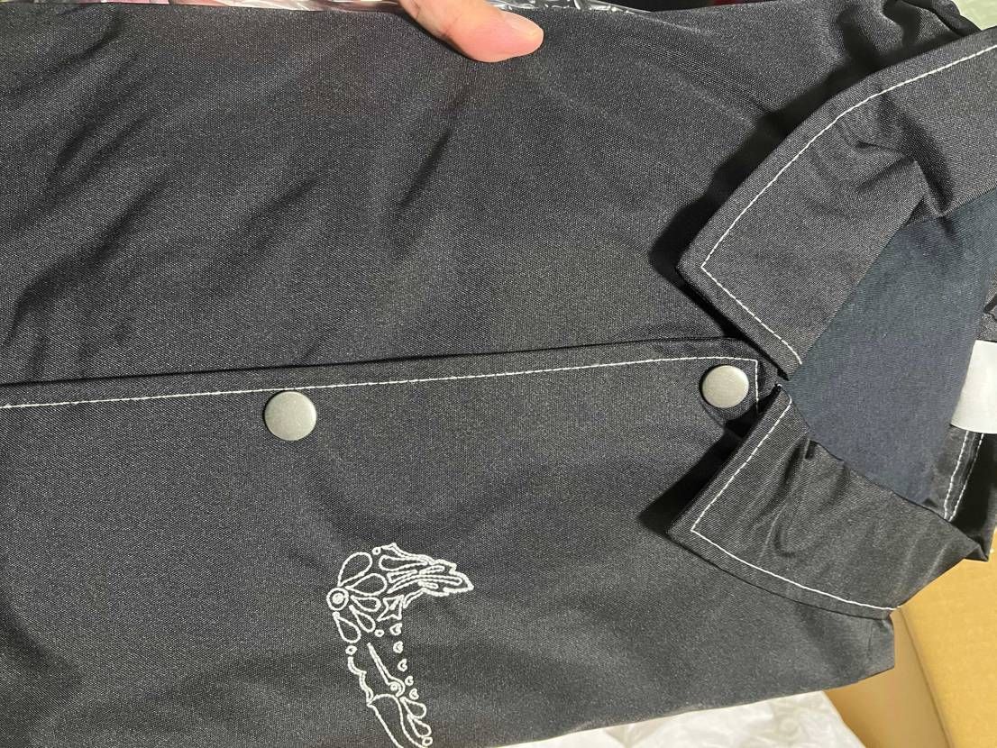 アトモスからコーチジャケットが届いたので一応投稿
刺繍