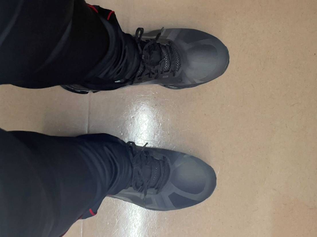 今日スニ

スラムジャムとonのコラボのやつ