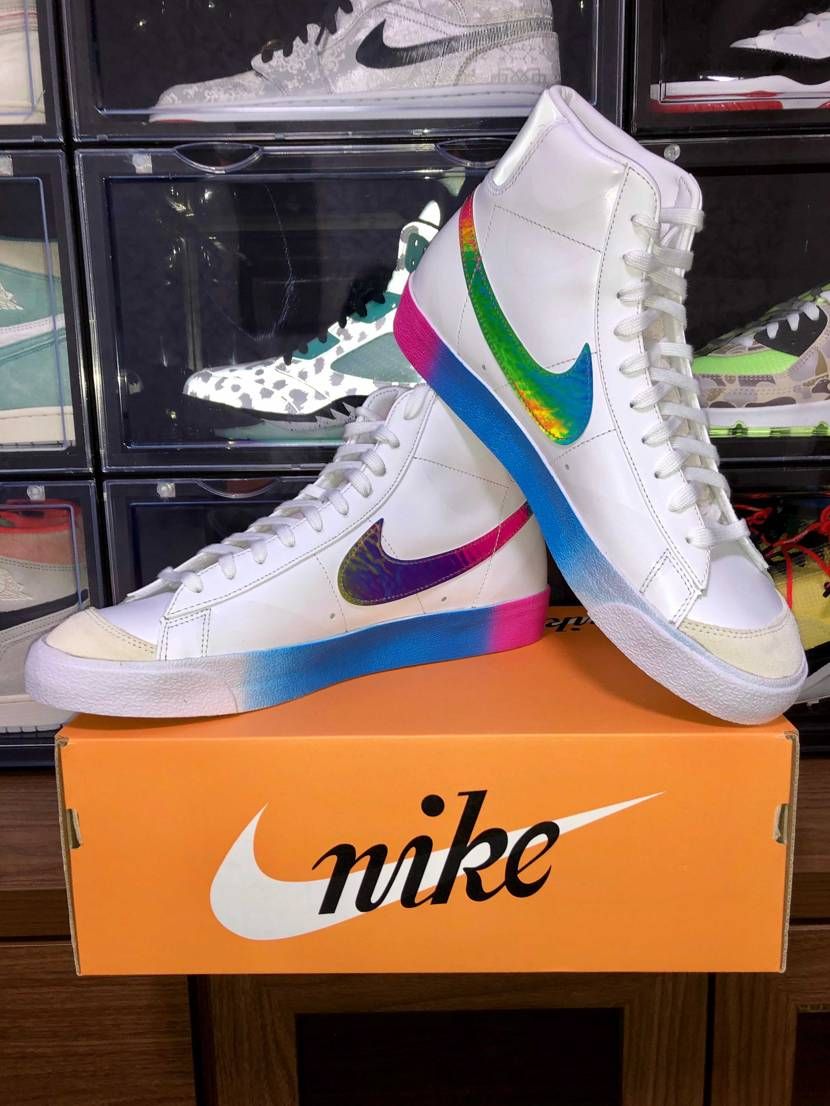 あんまり人気ないのかな？
個人的には夏にはもってこいのカラーリングだと思います