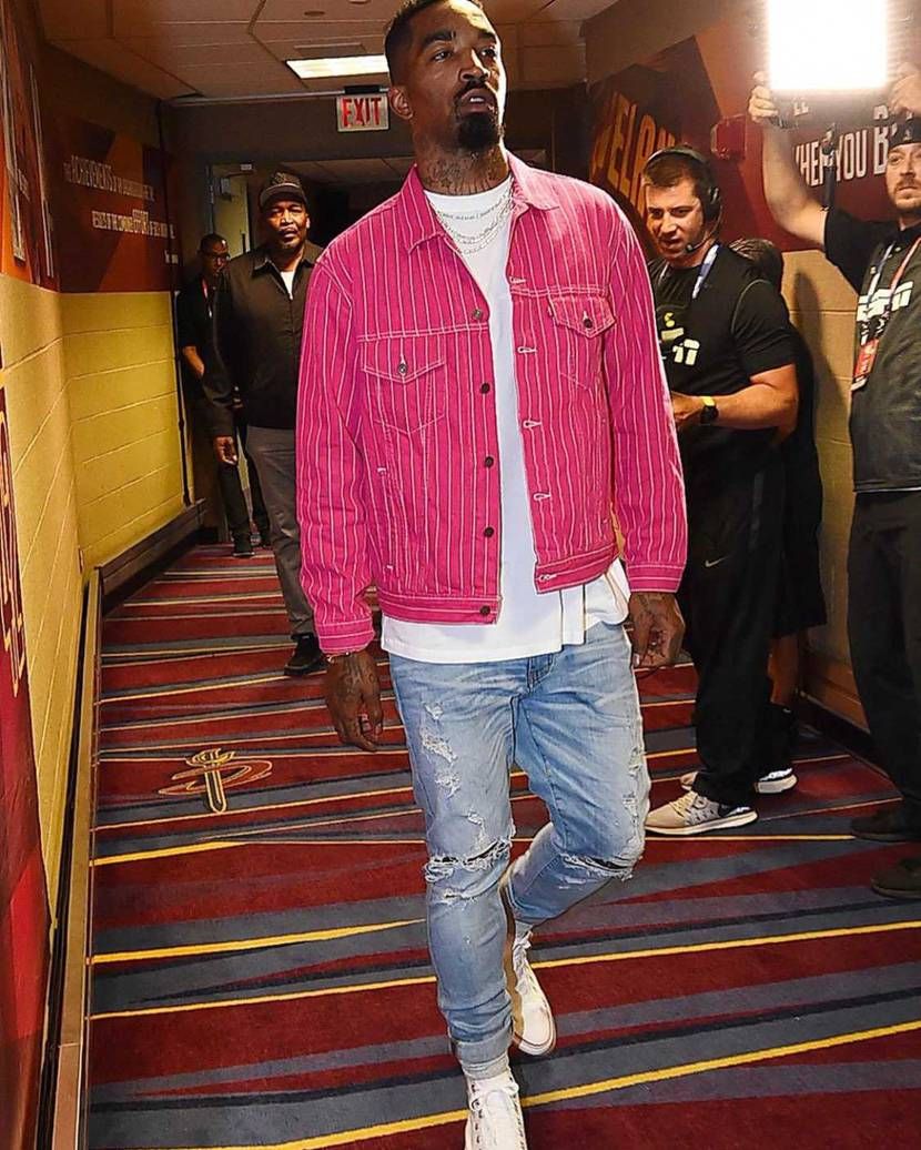 ほんとJ.Rはコンバースすっきゃな。