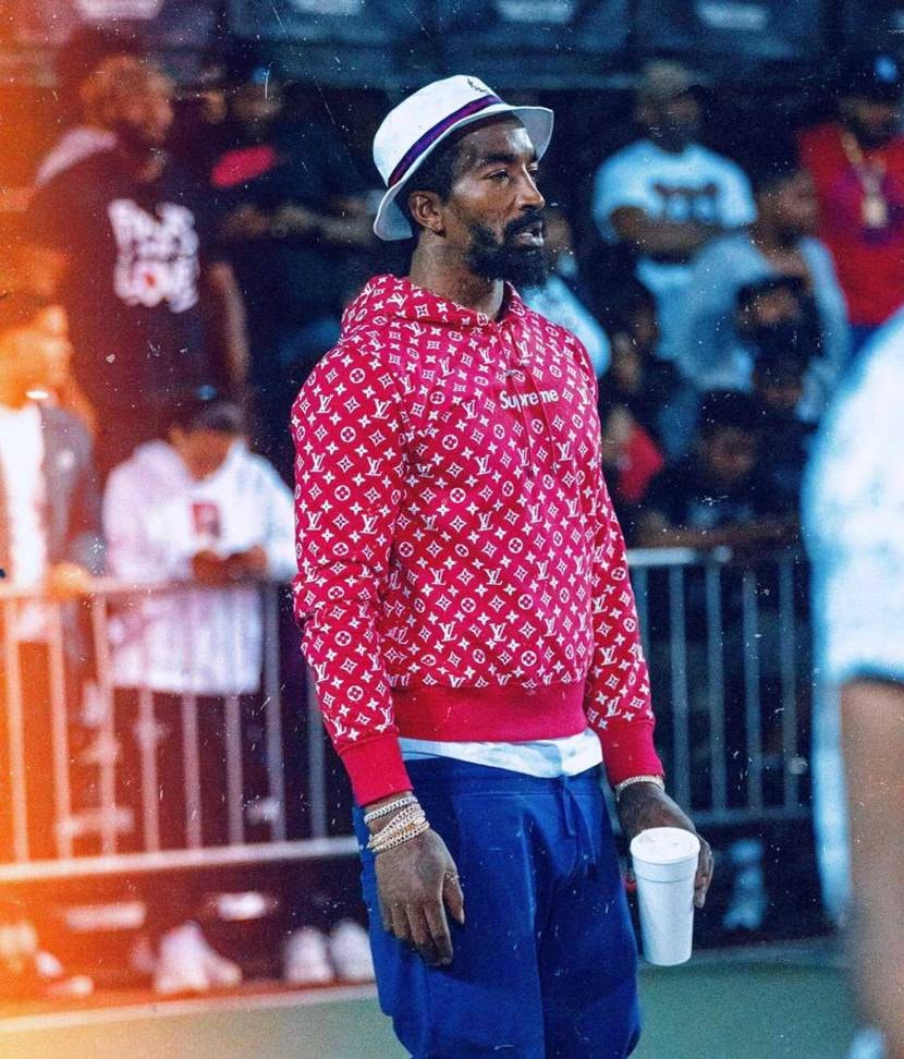 別にsupremeは否定しないしむしろカッコいいから、sup