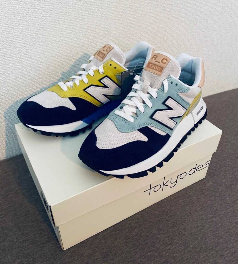 END.で当選した
New Balance「R_C1